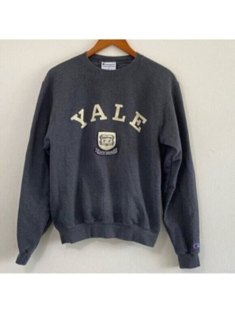 Champion Sweatshirt Mens Small Gray Yale University Ivy League Crew Charcoal